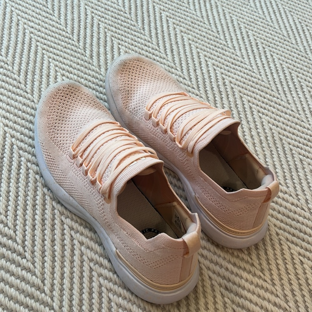 APL tech loom breeze